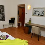 Anacapri Hotell 2*