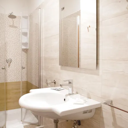 Hotel Anacapri 2*