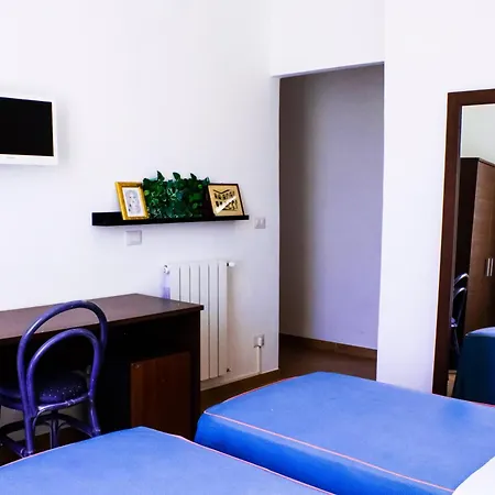 Anacapri Otel 2*