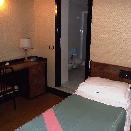 Otel Anacapri Roma